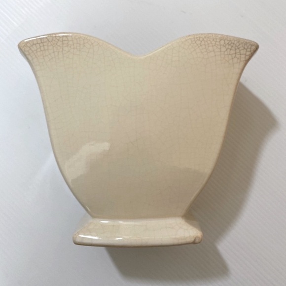Vintage McCoy Vase Tulip Vase Vintage Pottery Antique Ivory Crackle Finish MCM - Picture 11 of 16